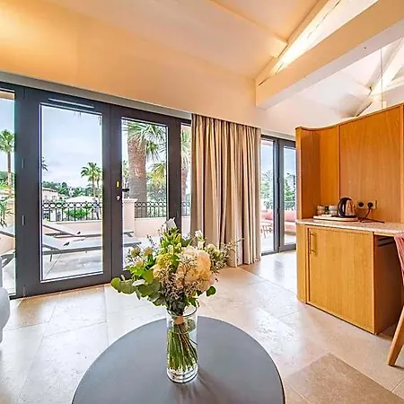 Brin D'azur - Saint Tropez Hotel 4*